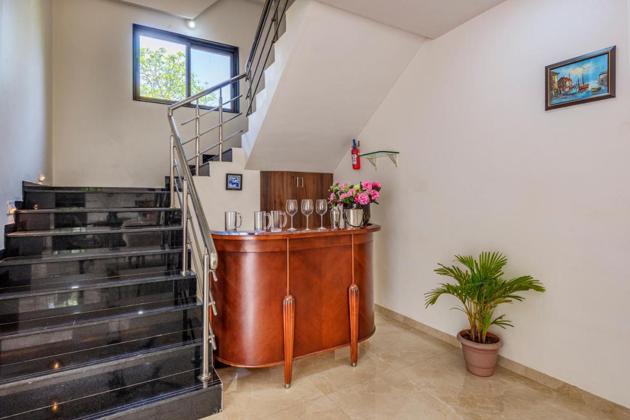 Saffronstays Lakeview Nivara - Farm Stay Villa With Private Pool Near Πούνε Εξωτερικό φωτογραφία