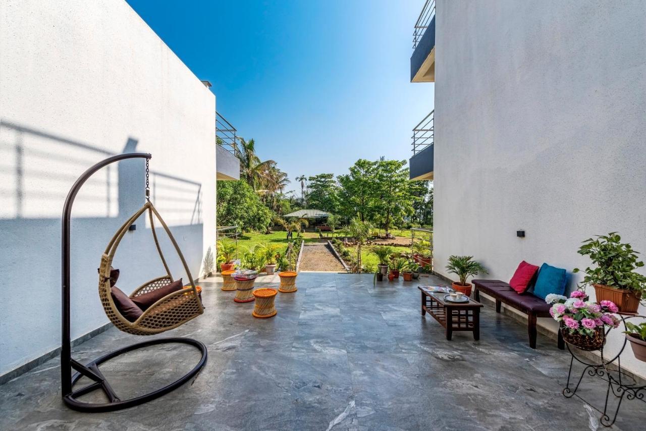 Saffronstays Lakeview Nivara - Farm Stay Villa With Private Pool Near Πούνε Εξωτερικό φωτογραφία