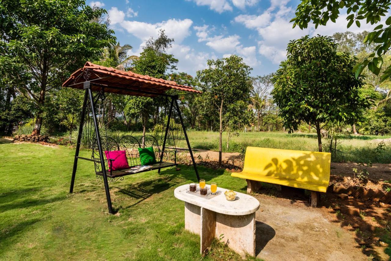 Saffronstays Lakeview Nivara - Farm Stay Villa With Private Pool Near Πούνε Εξωτερικό φωτογραφία