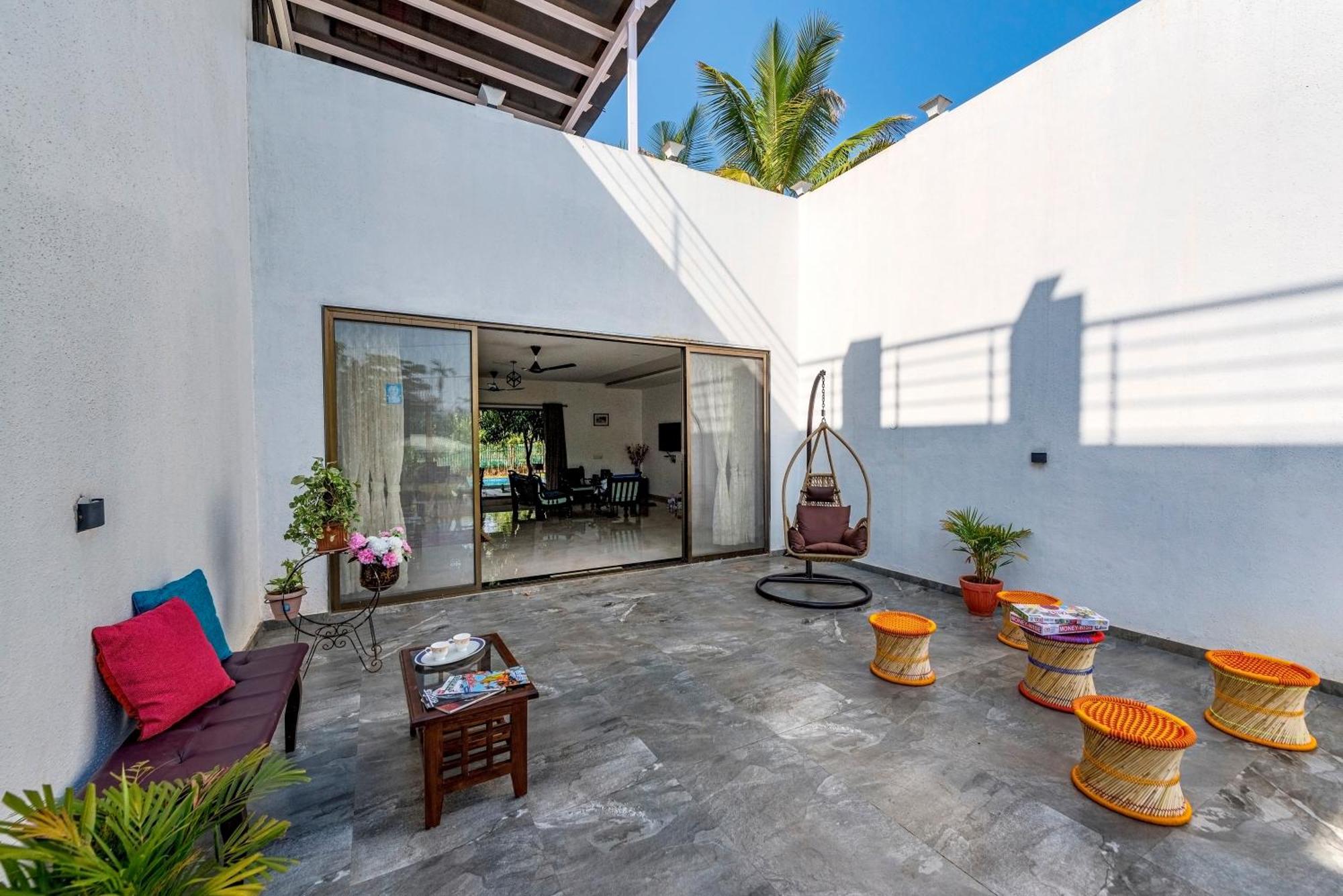 Saffronstays Lakeview Nivara - Farm Stay Villa With Private Pool Near Πούνε Εξωτερικό φωτογραφία